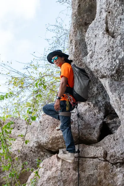 Rock-Climbing-15